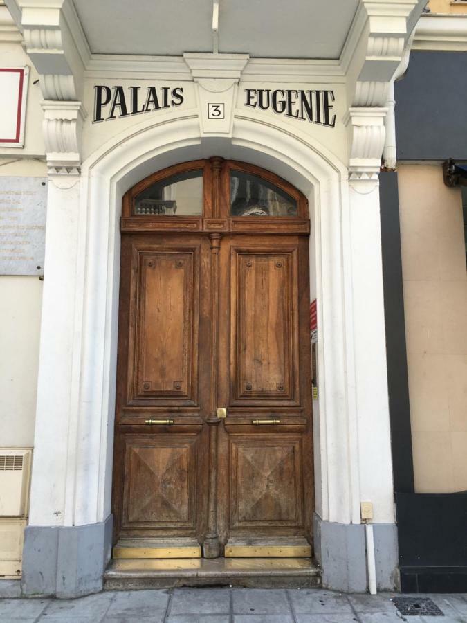 Homelivia, Frida, Mezzanine, Deco Raffinee Et Balcon Appartement